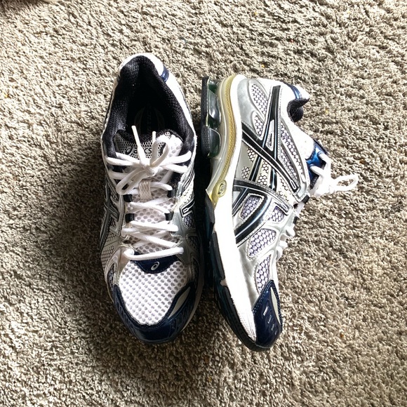 Asics Other - ASICS GEL KINETIC 2 SNEAKER SIZE 9